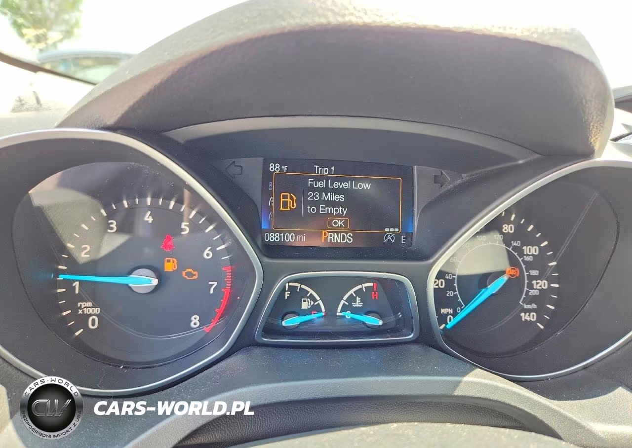 2017 Ford Escape Se VIN:1FMCU9GD3HUE92358 - 9