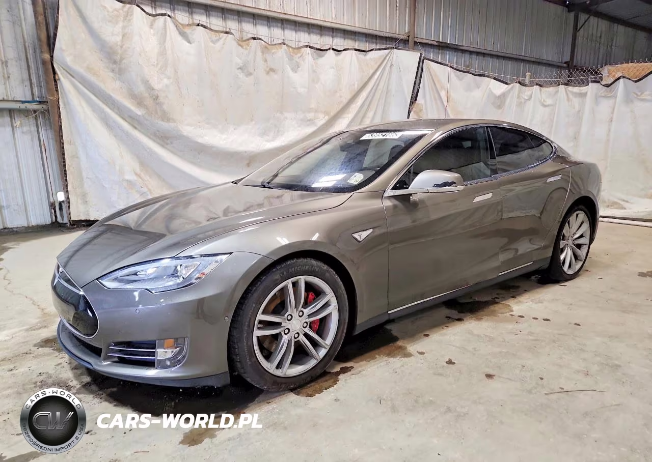 2015 Tesla Model S P85D – zdjęcie 1 z 13