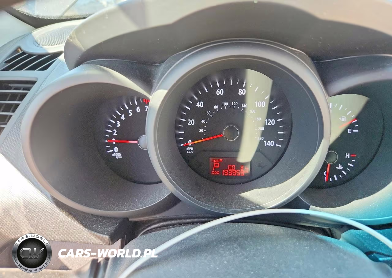 2012 Kia Soul Base VIN:KNDJT2A56C7481238 - 9
