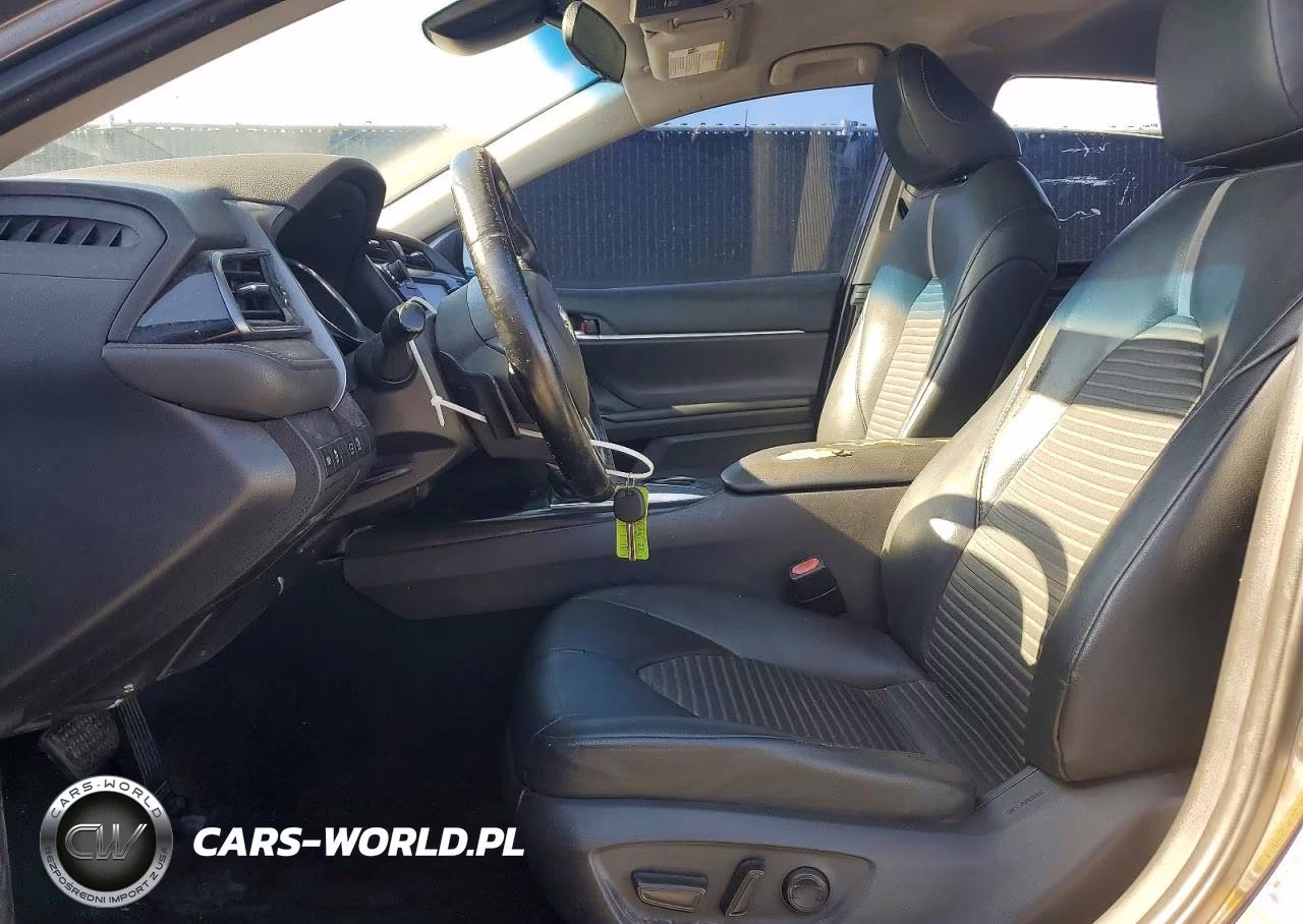 2019 Toyota Camry Se VIN:4T1B11HKXKU172769 - 7