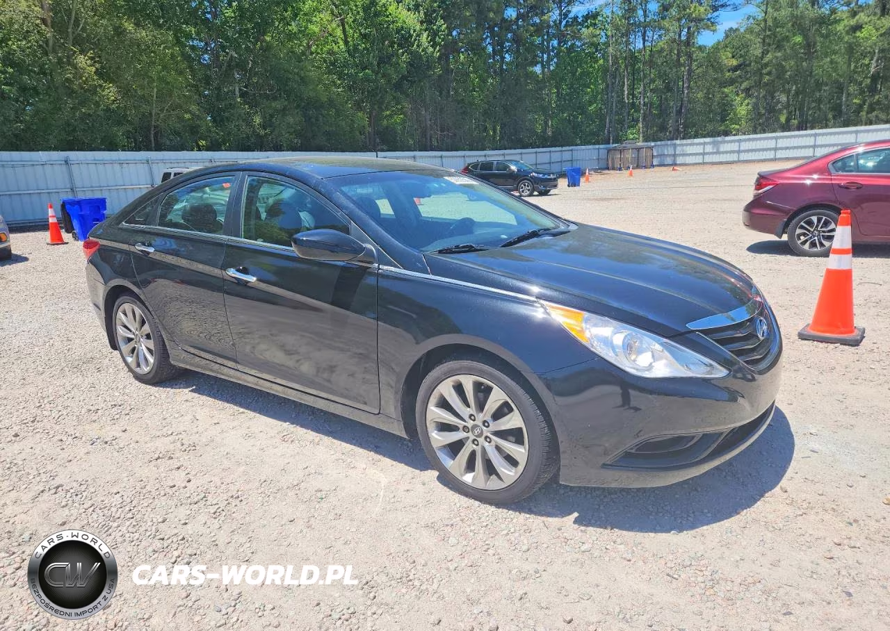 2013 Hyundai Sonata Se VIN:5NPEC4AC4DH774919 - 4