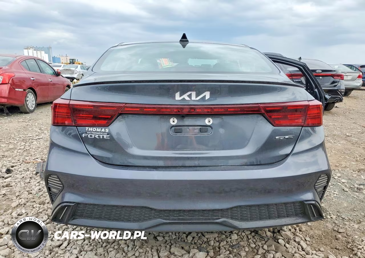 2024 Kia Forte Gt Line VIN:3KPF54AD3RE746208 - 6