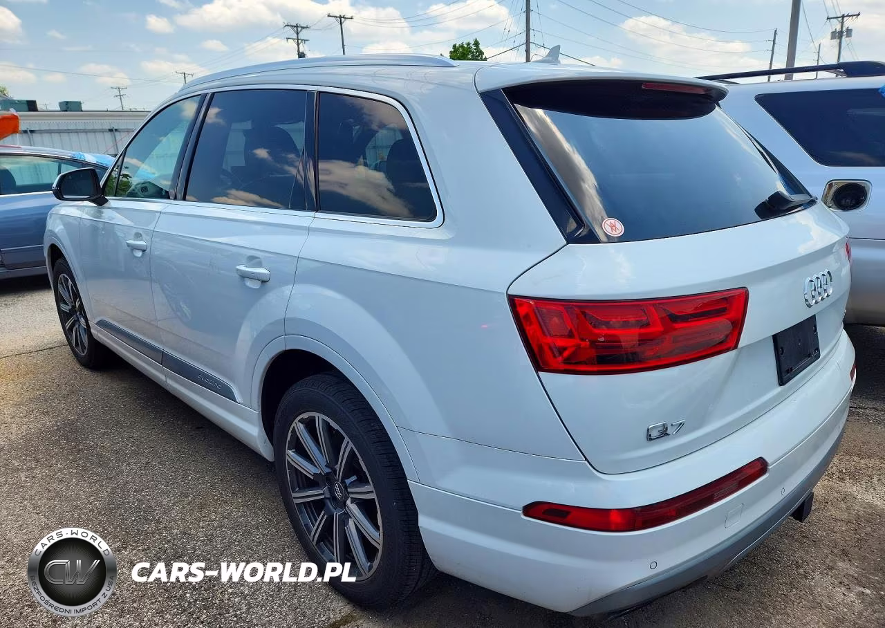 2017 Audi Q7 Prestige VIN:WA1VABF75HD019161 - 2