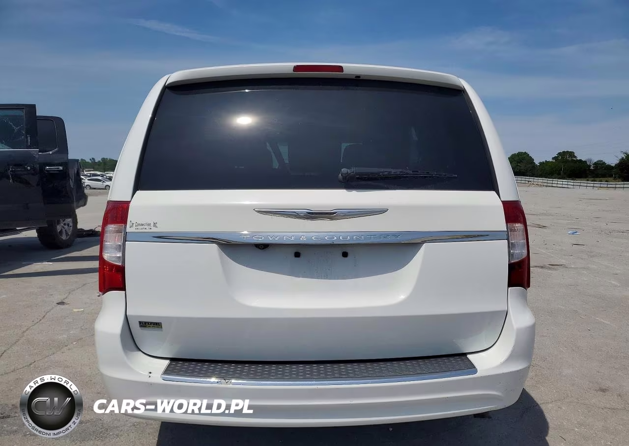 2014 Chrysler Town & Country Touring VIN:2C4RC1BG0ER158804 - 6