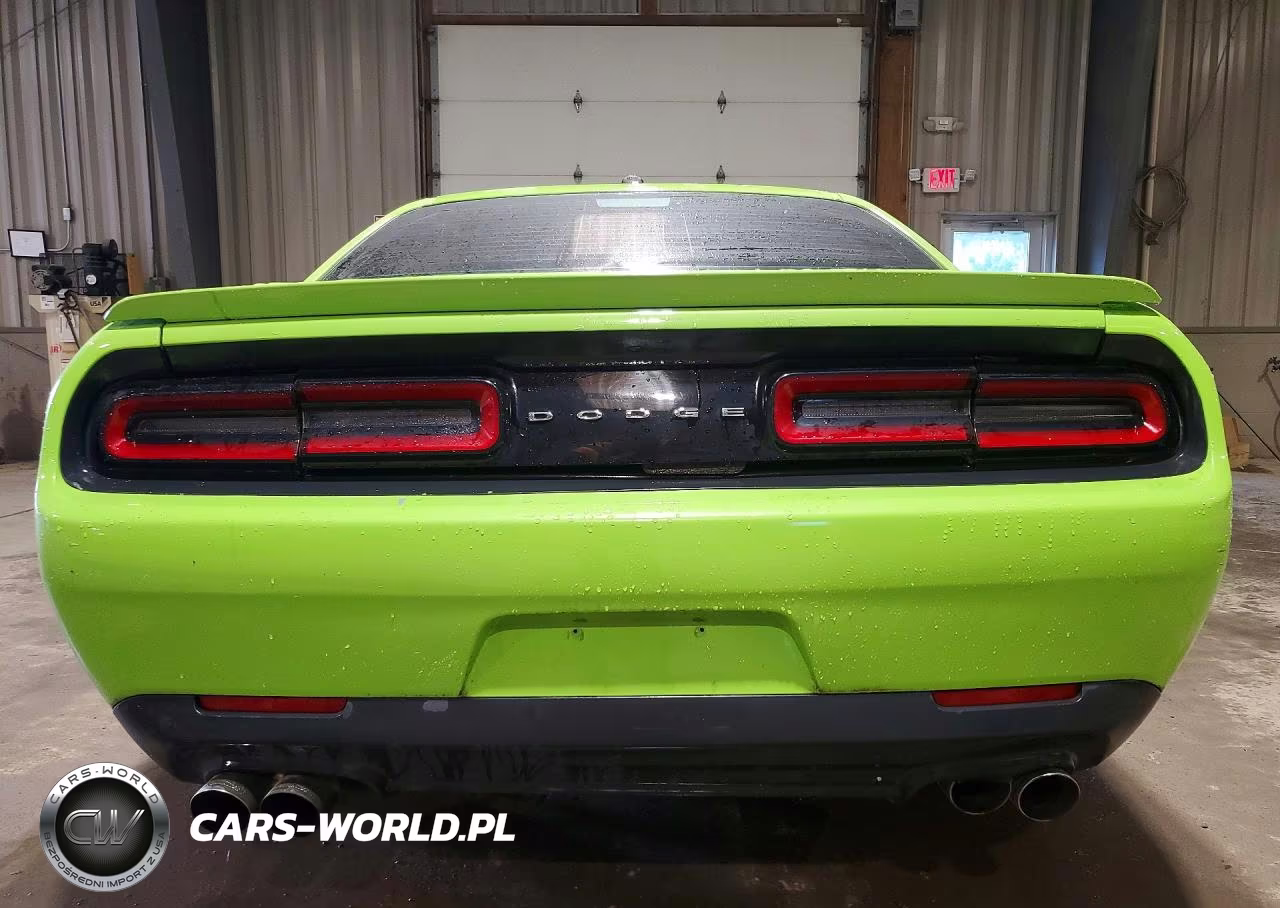 2015 Dodge Challenger Sxt VIN:2C3CDZAT1FH703193 - 6