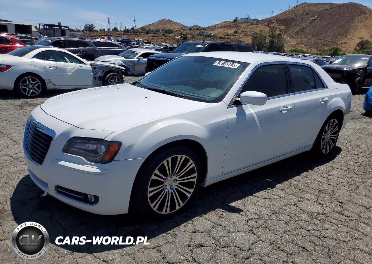 2013 Chrysler 300 S – zdjęcie 1 z 12
