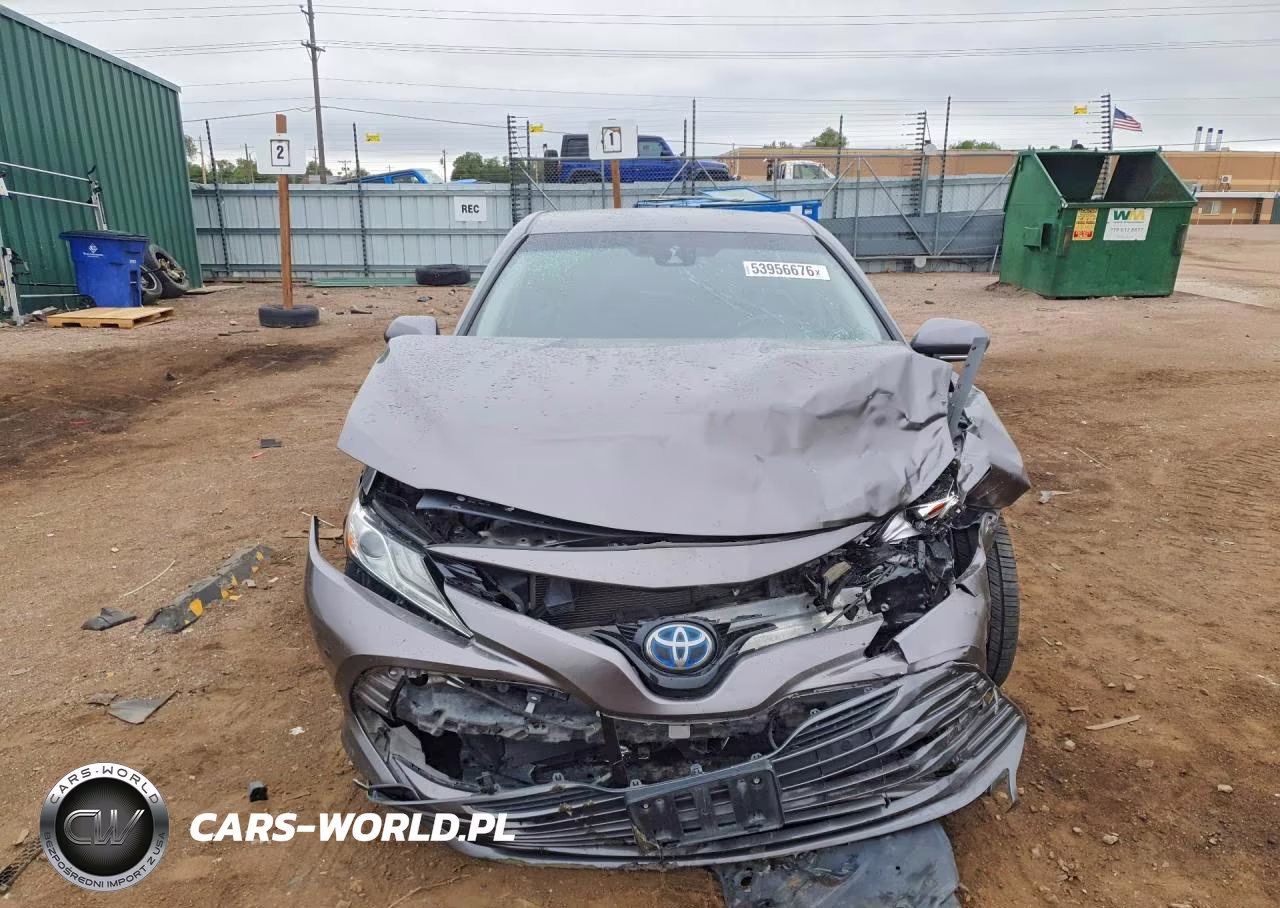 2018 Toyota Camry Hybrid Xle VIN:4T1B21HK3JU505826 - 5