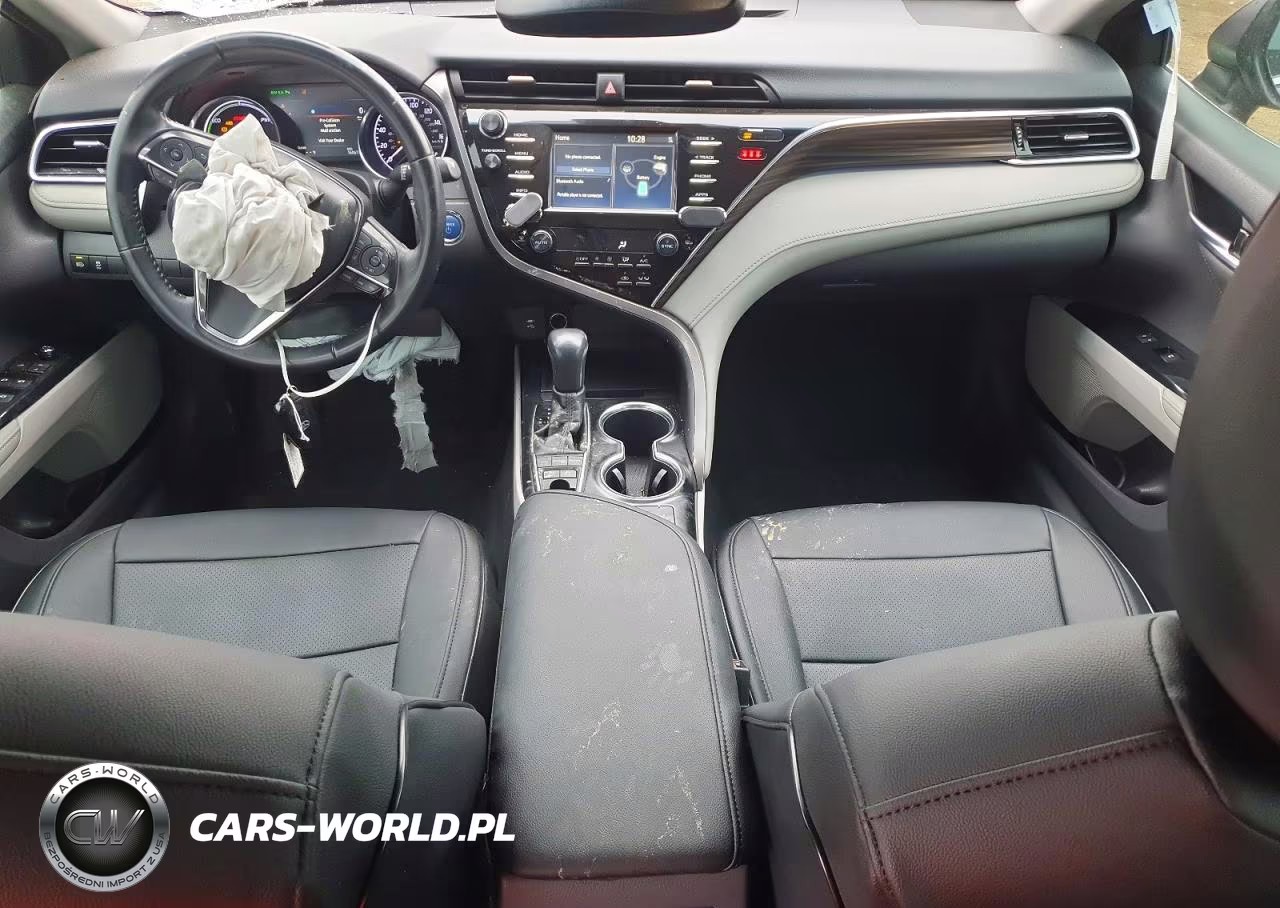 2018 Toyota Camry Hybrid Xle VIN:4T1B21HK3JU505826 - 8