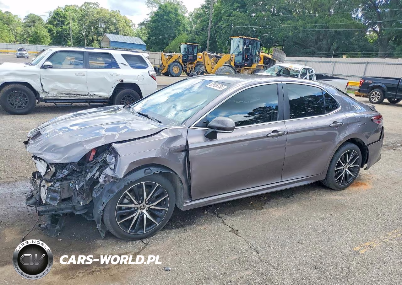 2022 Toyota Camry Se – zdjęcie 1 z 12