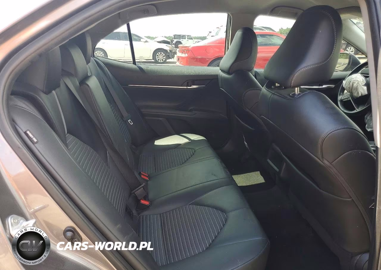 2022 Toyota Camry Se VIN:4T1G11AK1NU618490 - 10