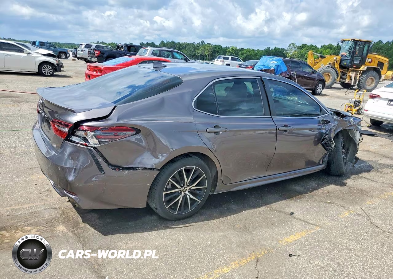 2022 Toyota Camry Se VIN:4T1G11AK1NU618490 - 3