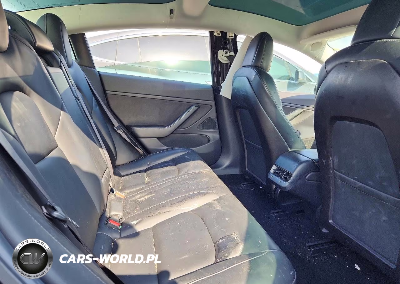 2019 Tesla Model 3 VIN:5YJ3E1EA5KF410156 - 10