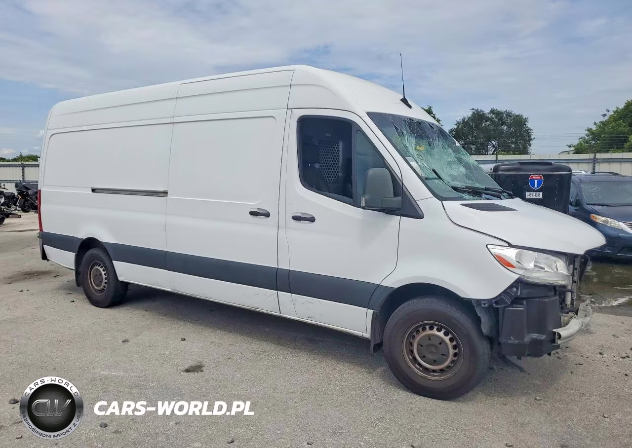 2022 Mercedes Benz Sprinter 2500 Delivery Van VIN:W1Y4ECHY7NT096192 - 4