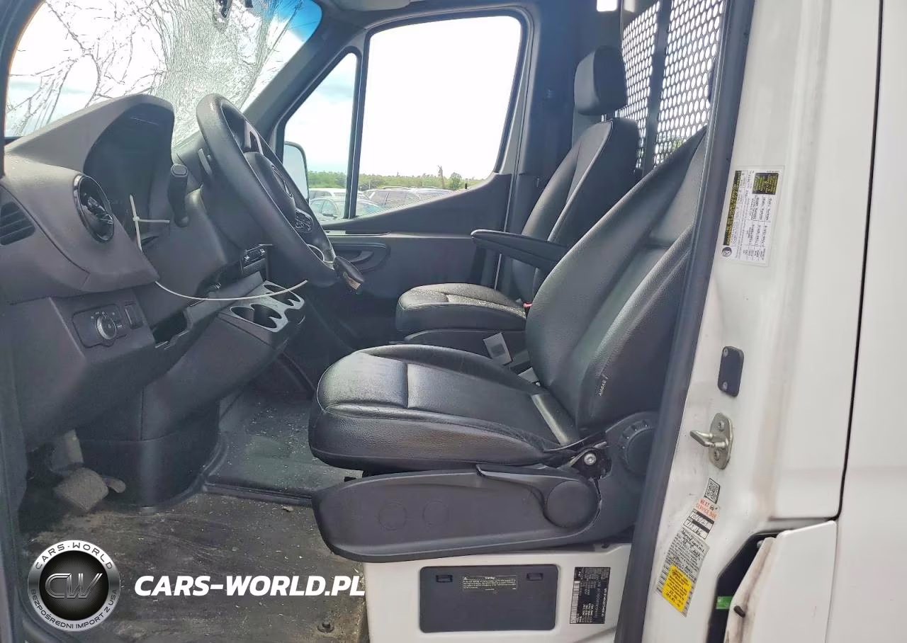 2022 Mercedes Benz Sprinter 2500 Delivery Van VIN:W1Y4ECHY7NT096192 - 7