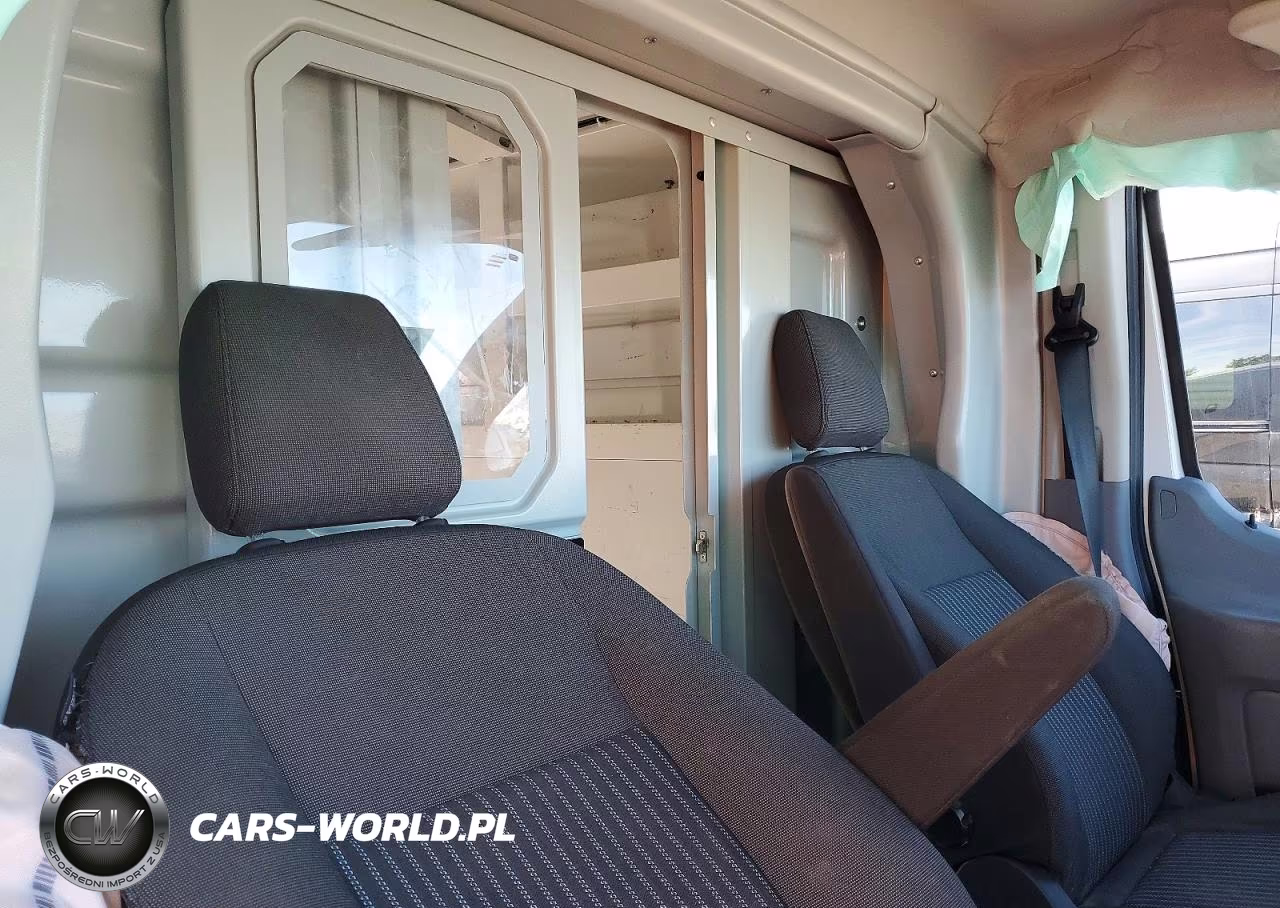 2019 Ford Transit T-350 VIN:1FDBW5PM7KKA12484 - 11