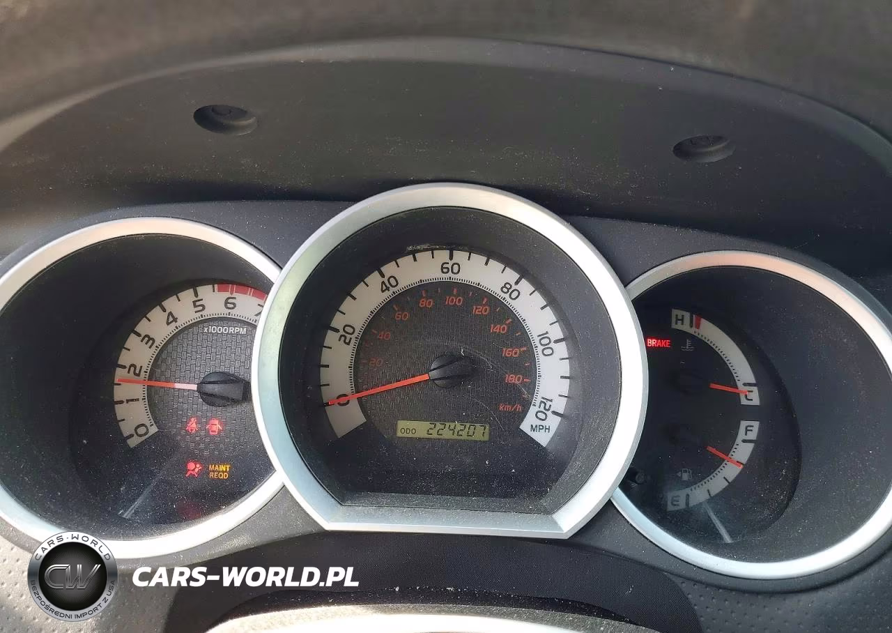 2014 Toyota Tacoma Base VIN:5TFNX4CN4EX032125 - 9