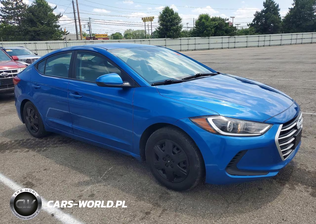 2018 Hyundai Elantra Se VIN:5NPD74LF2JH376496 - 4