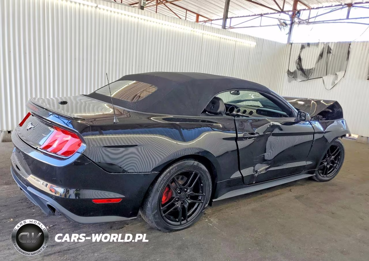 2020 Ford Mustang VIN:1FATP8UH1L5137713 - 3