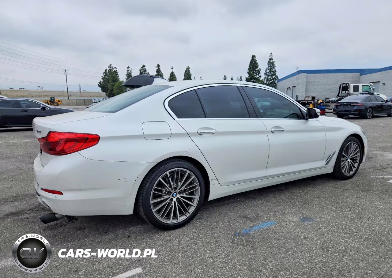 2018 BMW 530 I VIN:WBAJA5C50JG900103 - 3