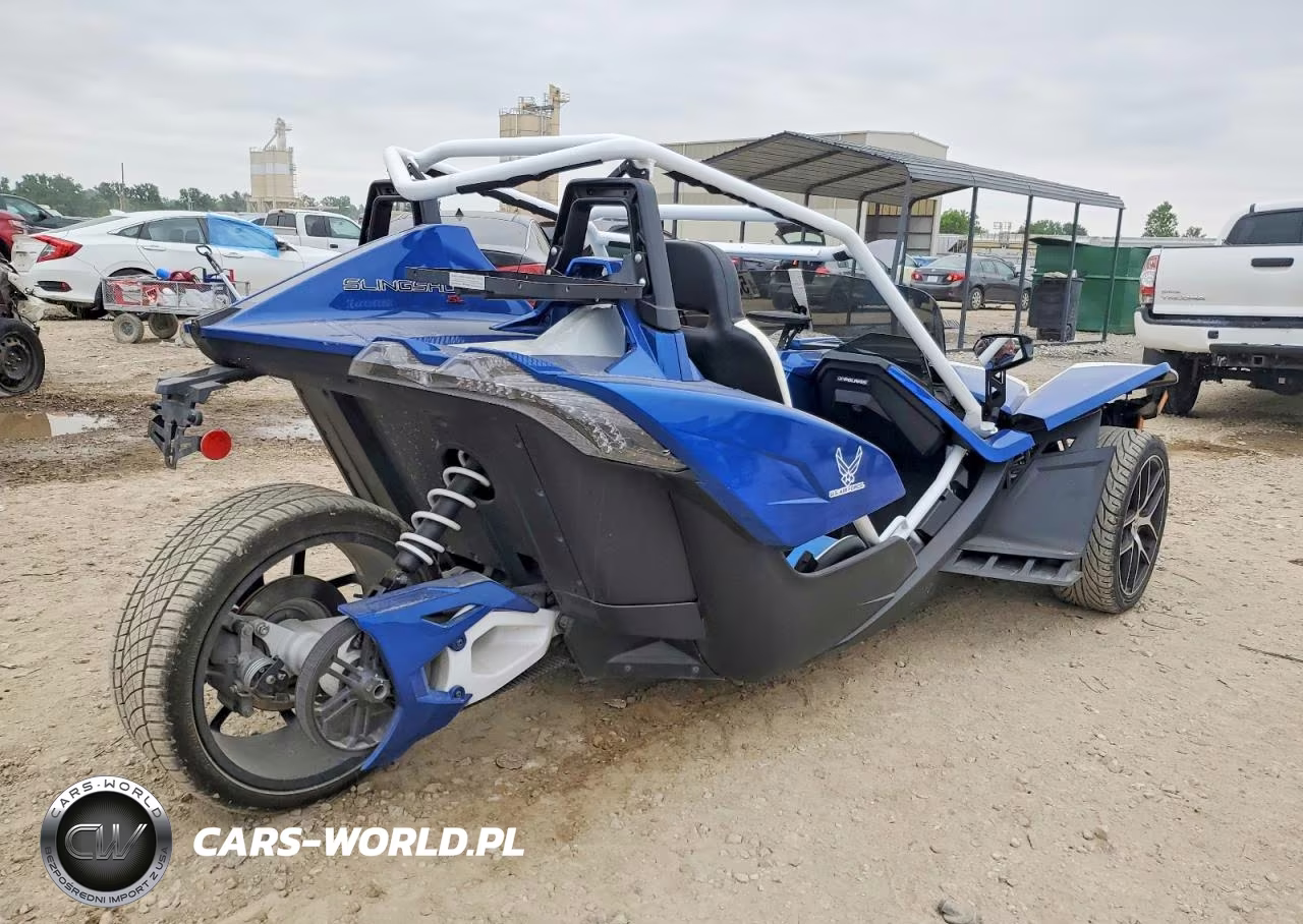 2016 Polaris Slingshot Sl VIN:57XAAPFA2G7117694 - 4