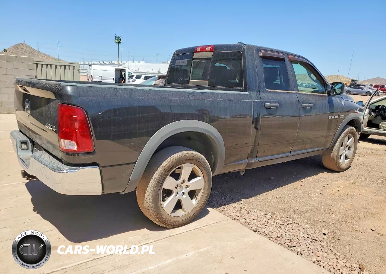 2009 Dodge Ram 1500 VIN:1D3HV18T19S725947 - 3