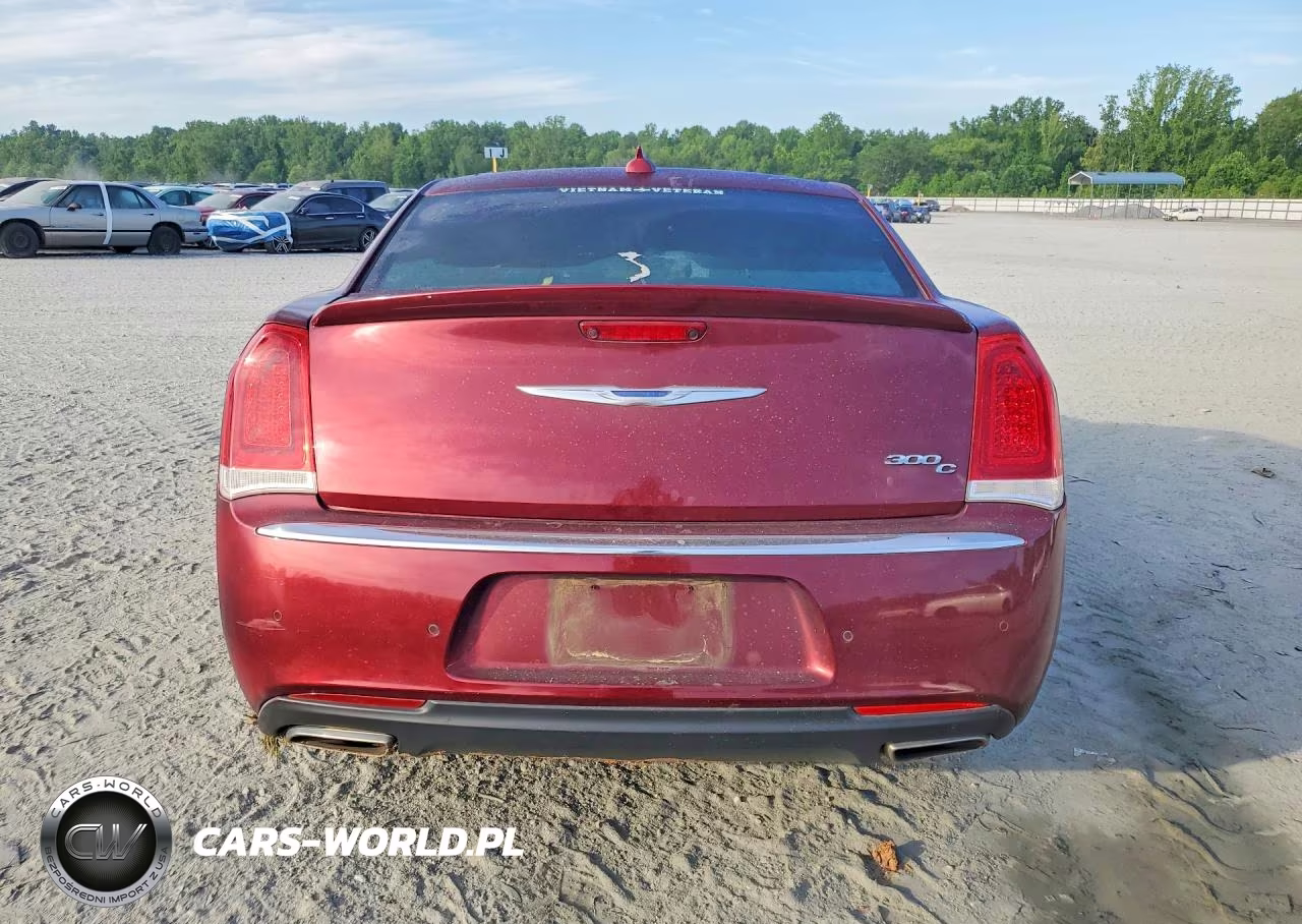 2017 Chrysler 300C VIN:2C3CCAEGXHH577386 - 6