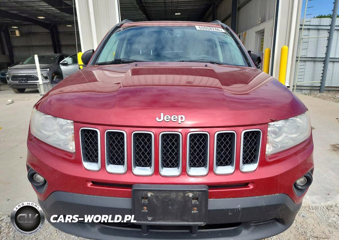 2012 Jeep Compass Latitude VIN:1C4NJDEB0CD540174 - 5