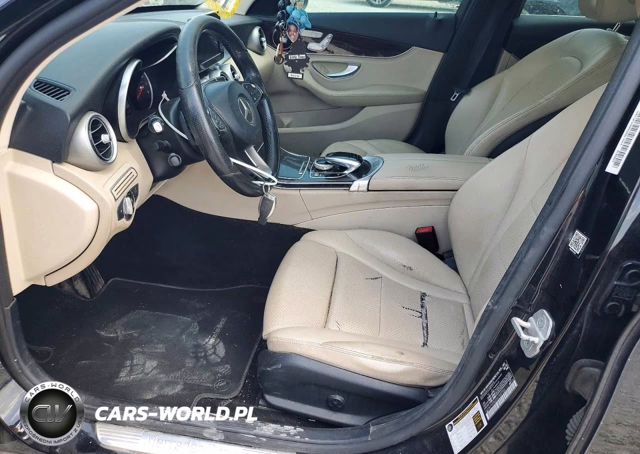 2016 Mercedes-Benz C 300 4Matic VIN:55SWF4KB2GU102702 - 7