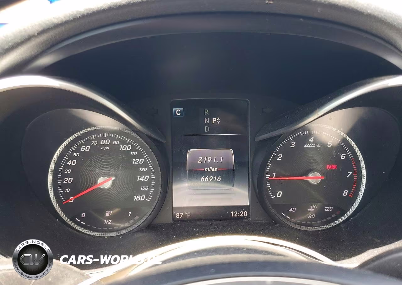 2016 Mercedes-Benz C 300 4Matic VIN:55SWF4KB2GU102702 - 9