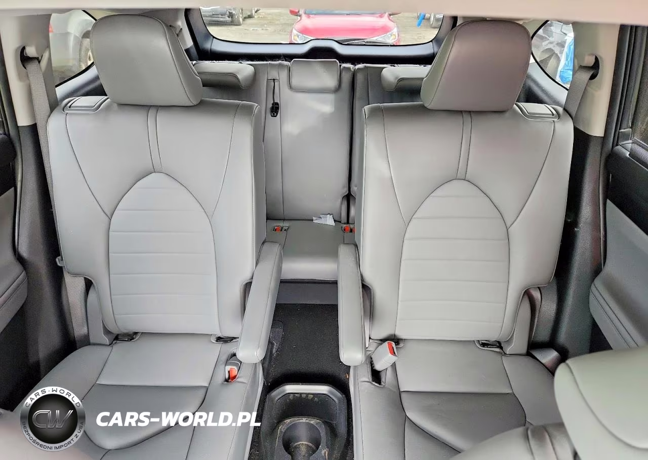 2023 Toyota Highlander Xle VIN:5TDKDRBH5PS000703 - 10
