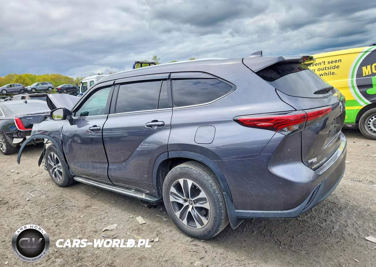 2023 Toyota Highlander Xle VIN:5TDKDRBH5PS000703 - 2