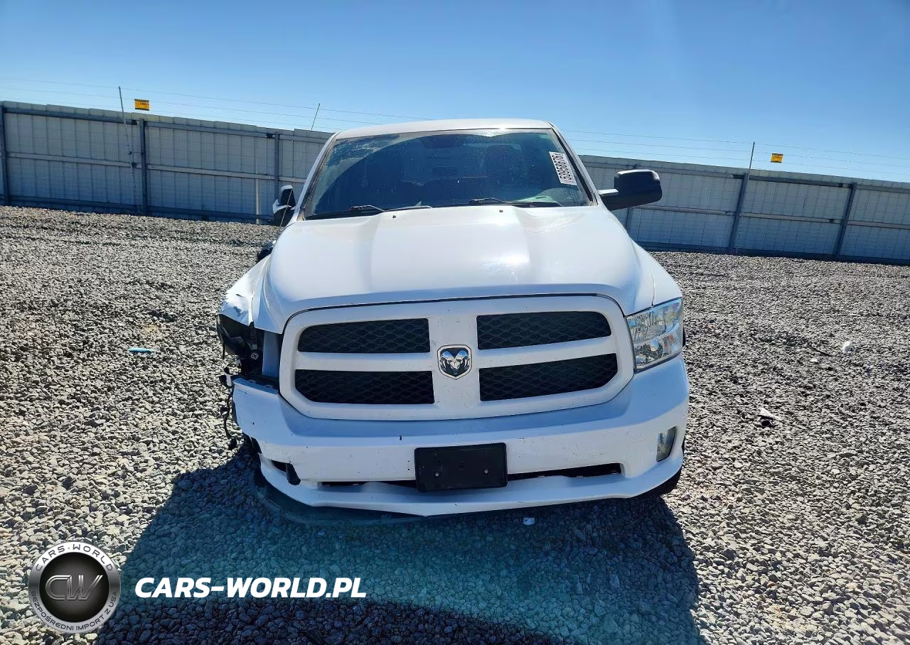 2019 Ram 1500 Classic Tradesman VIN:1C6RR7FT6KS547070 - 5