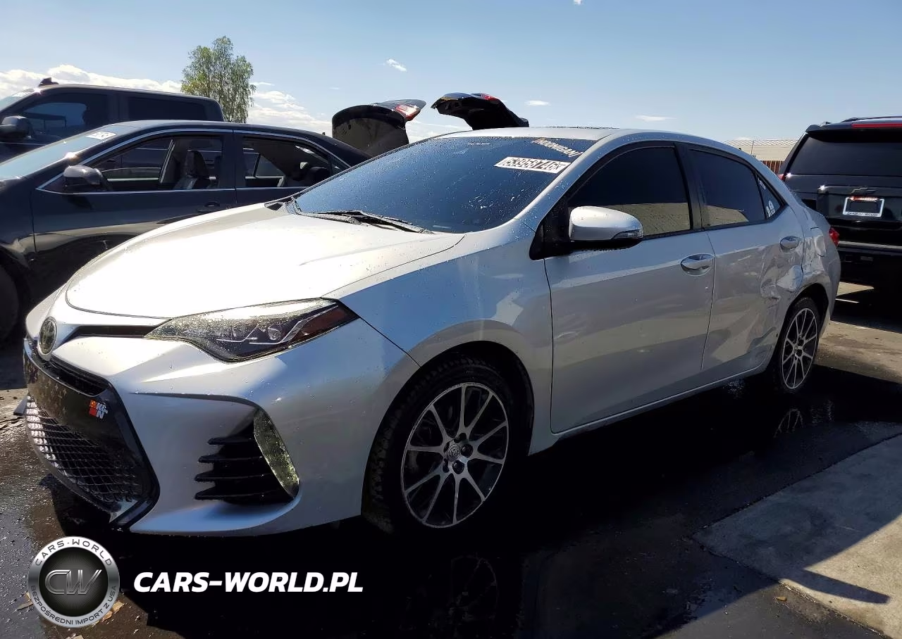 2017 Toyota Corolla 50Th Anniversary Special Edition – zdjęcie 1 z 12