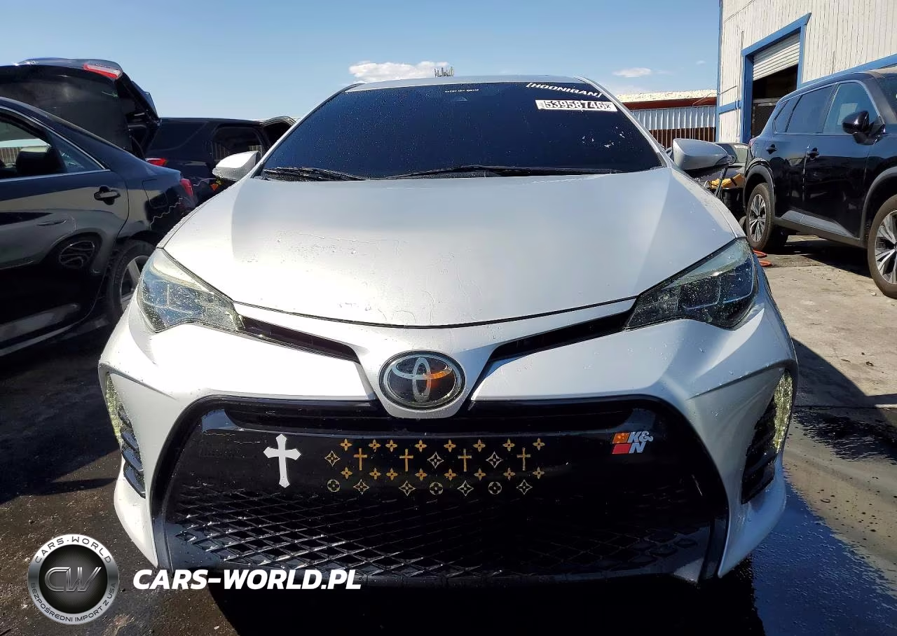2017 Toyota Corolla 50Th Anniversary Special Edition VIN:5YFBURHE6HP637428 - 5