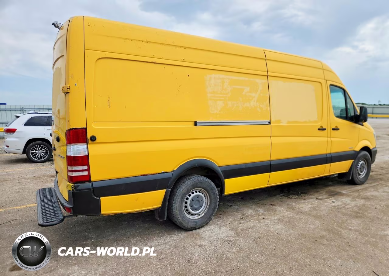 2014 Freightliner Sprinter 2500 VIN:WDYPE8DB5E5841160 - 3