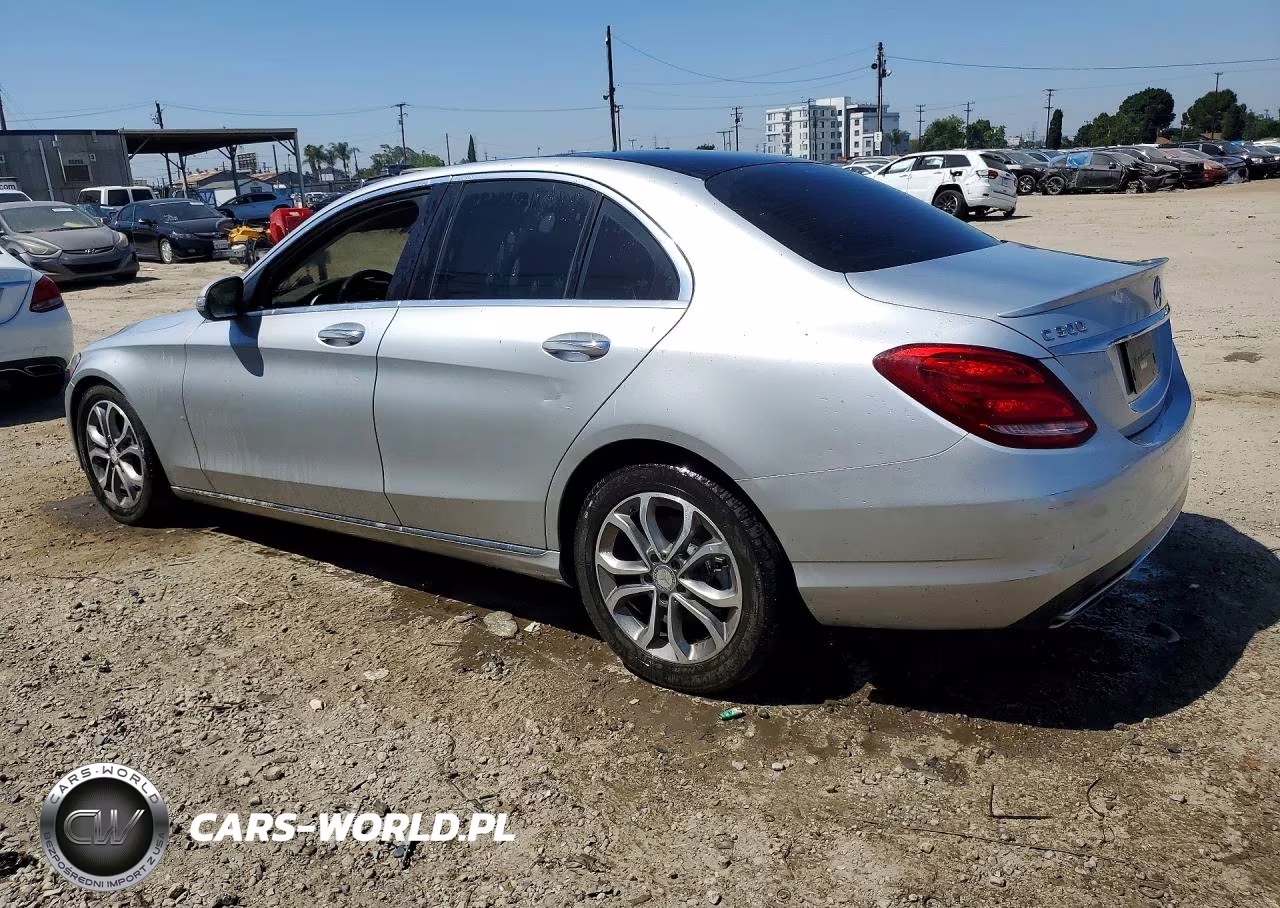 2015 Mercedes-Benz C 300 VIN:55SWF4JB5FU077780 - 2