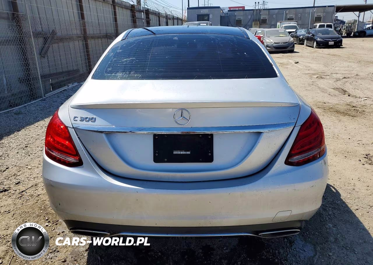 2015 Mercedes-Benz C 300 VIN:55SWF4JB5FU077780 - 6