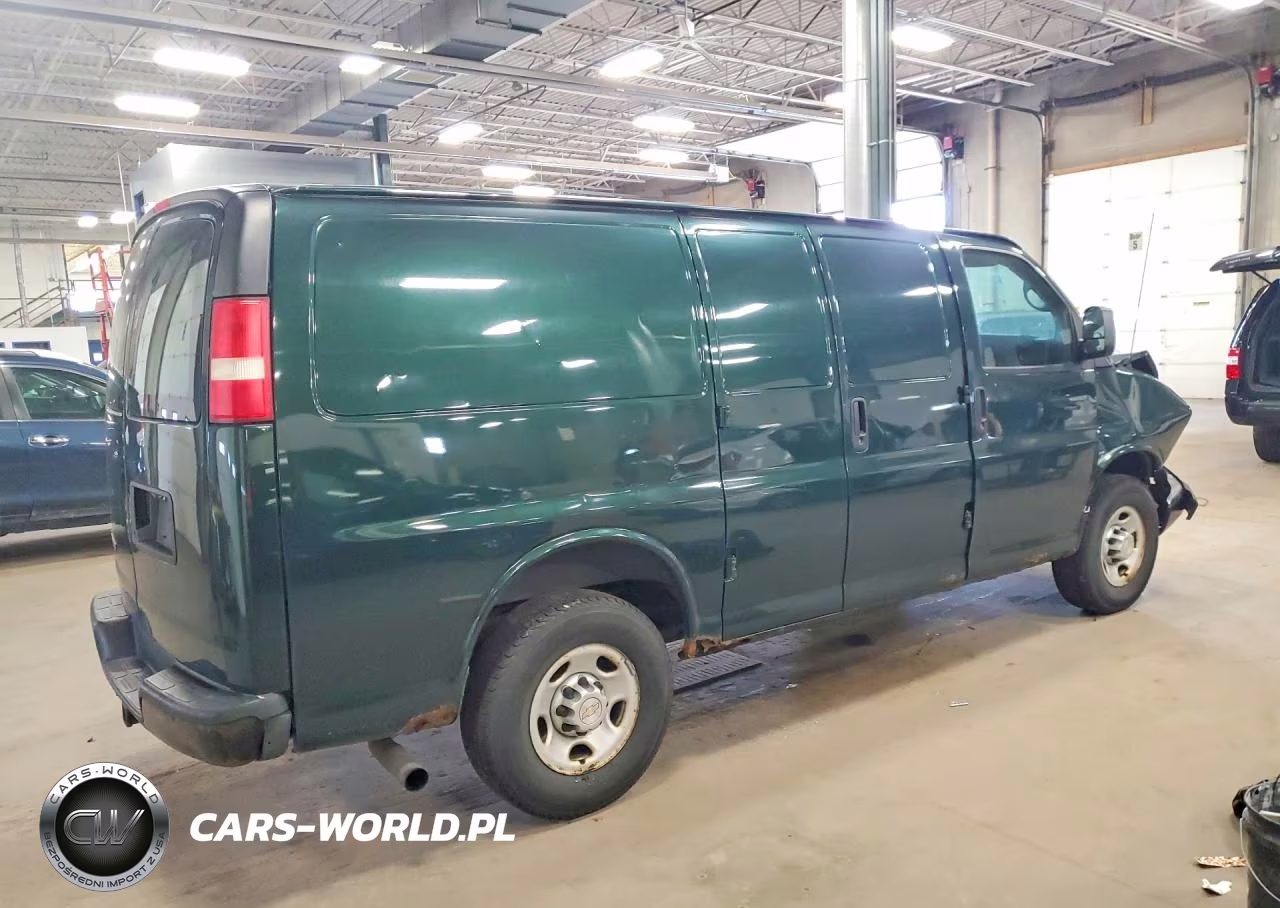 2012 Chevrolet Express 2500 Cargo Delivery Van VIN:1GCWGFCA1C1185476 - 3