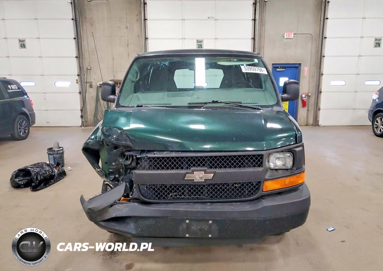 2012 Chevrolet Express 2500 Cargo Delivery Van VIN:1GCWGFCA1C1185476 - 5