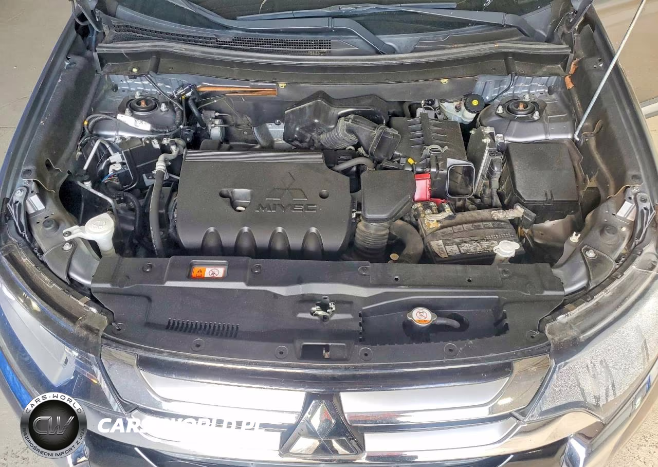 2018 Mitsubishi Outlander Es VIN:JA4AD2A31JJ002794 - 12