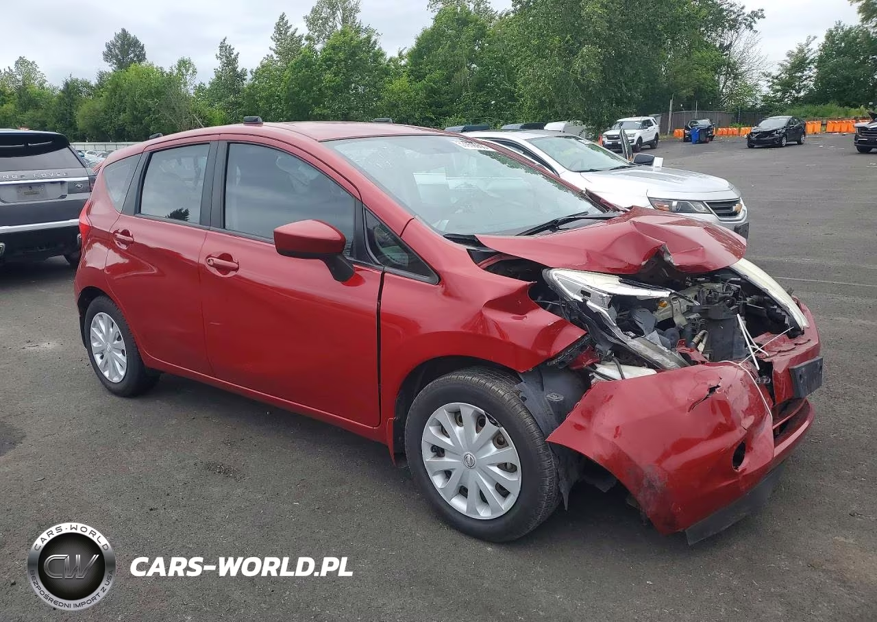 2015 Nissan Versa Note S Plus VIN:3N1CE2CP8FL390993 - 4