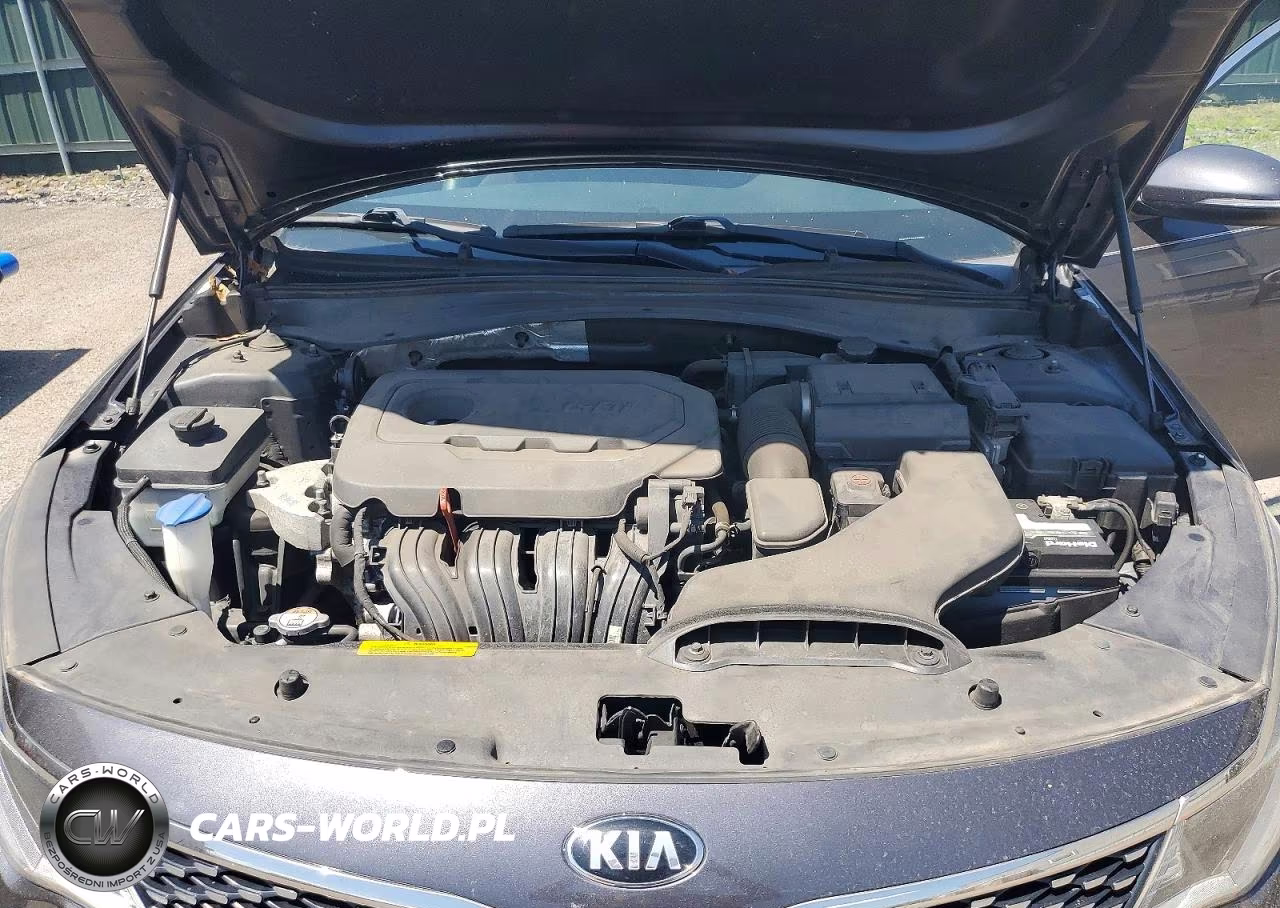 2018 Kia Optima S VIN:5XXGT4L34JG209535 - 11