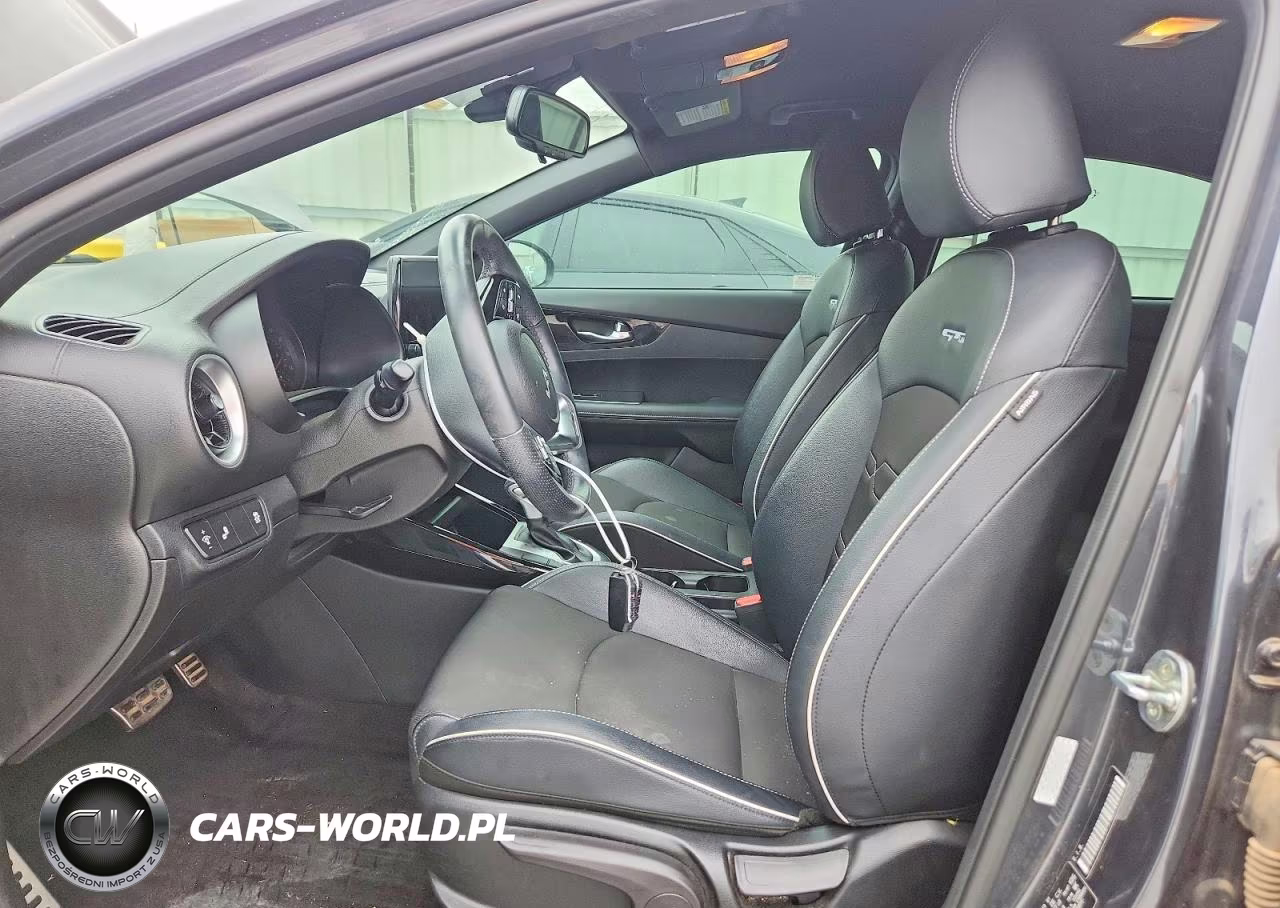 2022 Kia Forte Gt Line VIN:3KPF54AD0NE449049 - 7