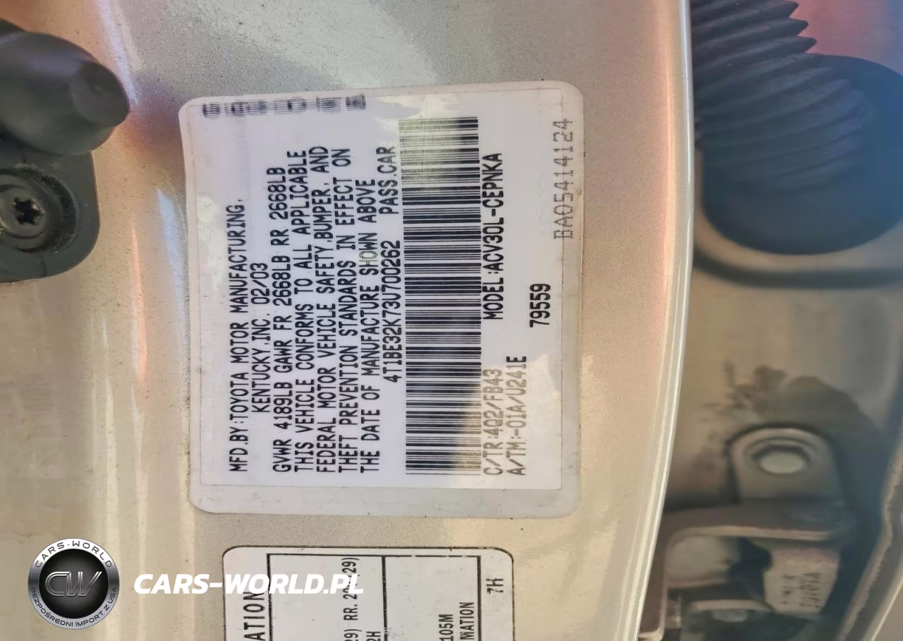 2003 Toyota Camry Le VIN:4T1BE32K73U700262 - 12