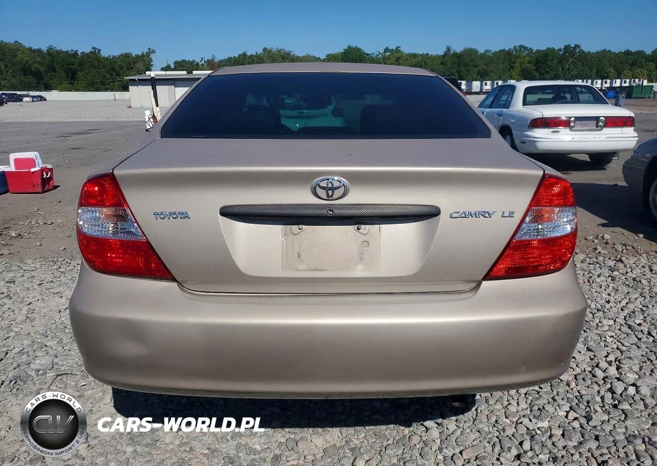 2003 Toyota Camry Le VIN:4T1BE32K73U700262 - 6