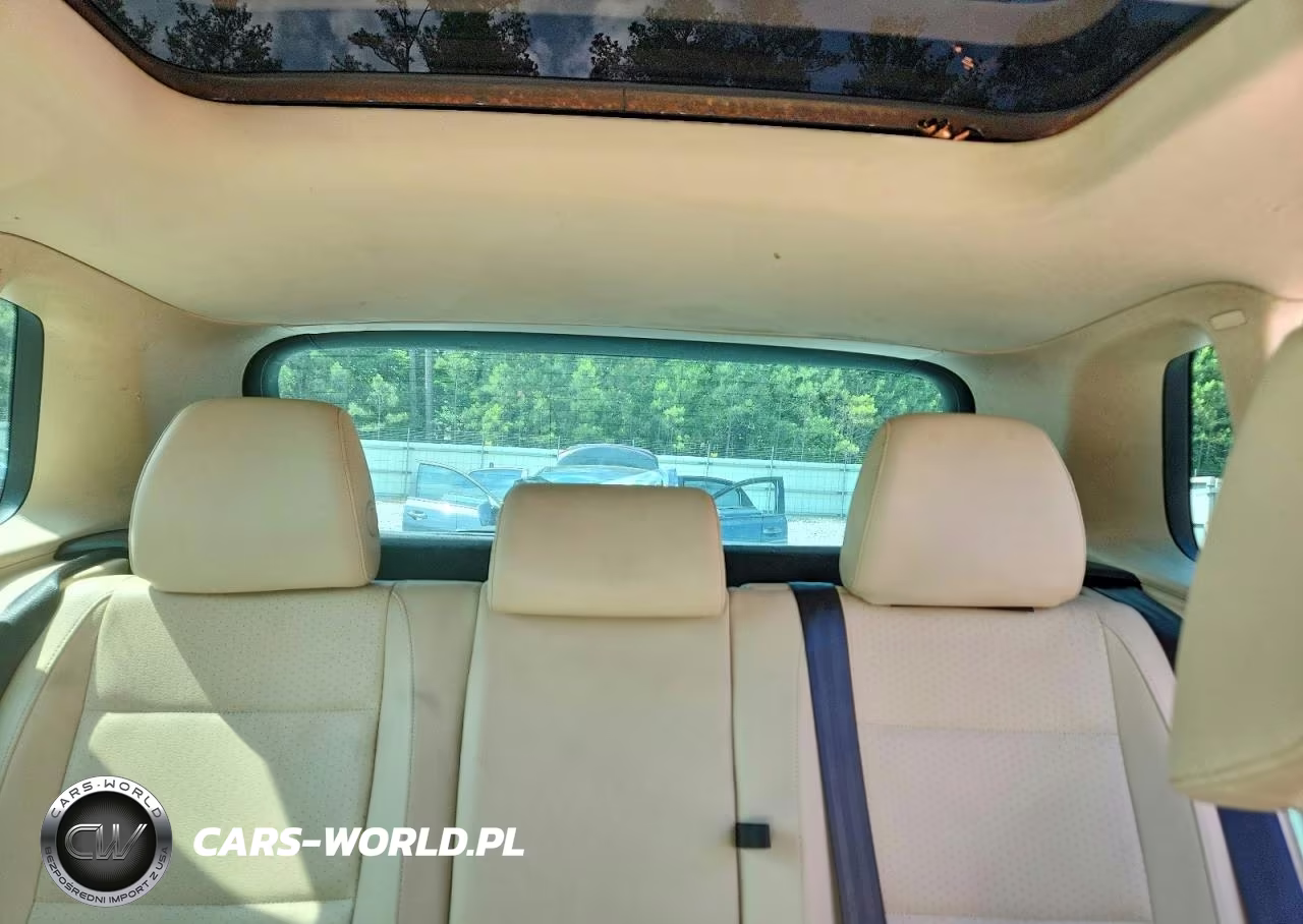 2013 Volkswagen Tiguan S VIN:WVGAV7AX7DW557531 - 10