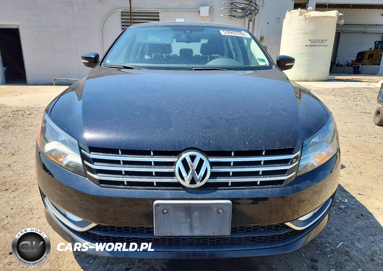 2014 Volkswagen Passat Sel VIN:1VWCN7A30EC007792 - 5