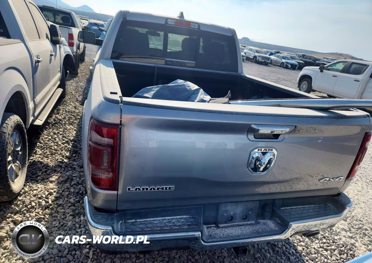 2019 Ram 1500 Laramie VIN:1C6SRFJT4KN521505 - 6