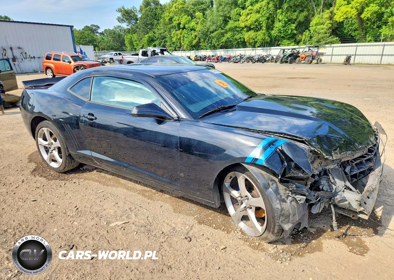 2011 Chevrolet Camaro Ls VIN:2G1FA1ED7B9121845 - 4