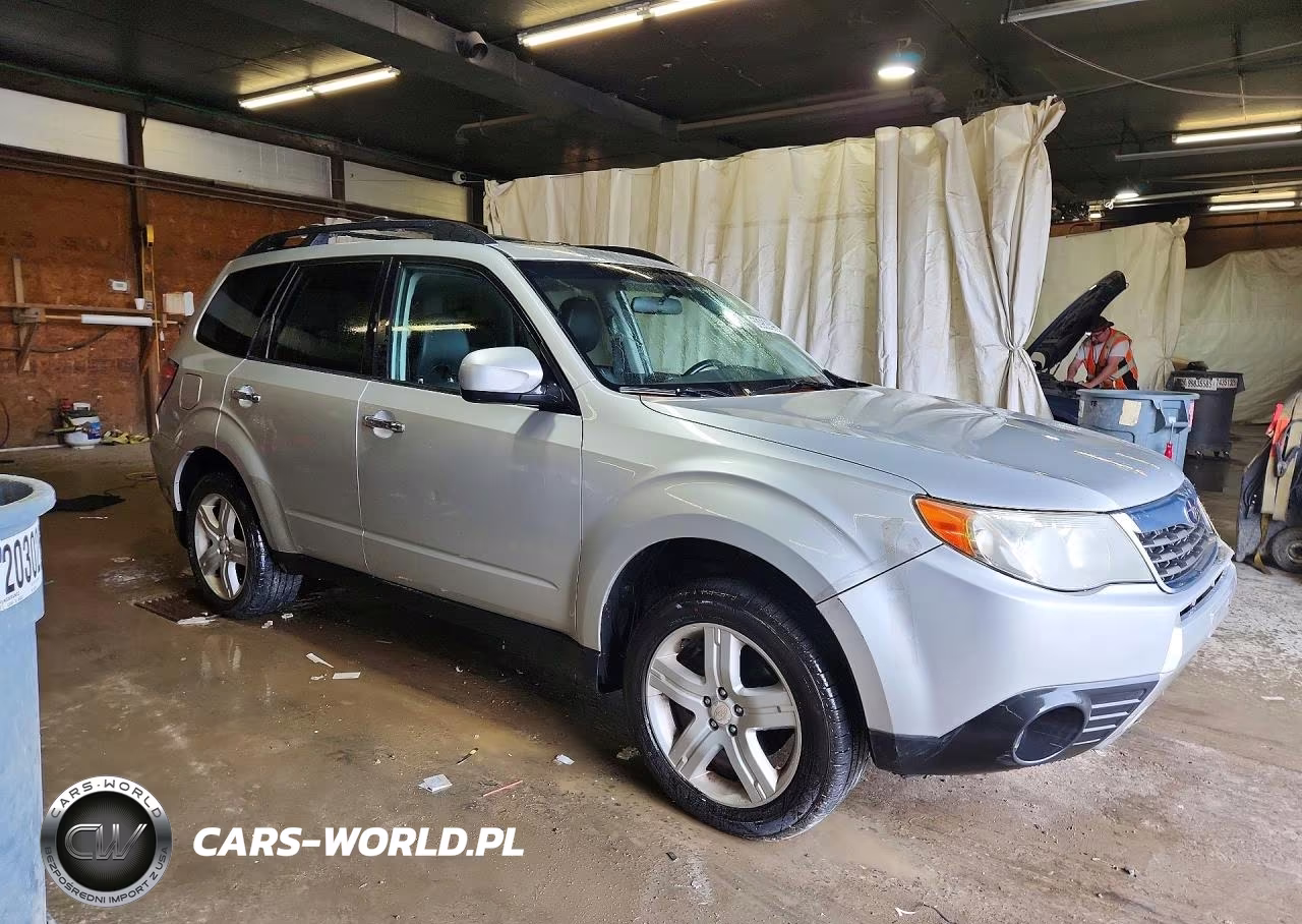 2010 Subaru Forester 2.5X Limited VIN:JF2SH6DC8AH730610 - 4